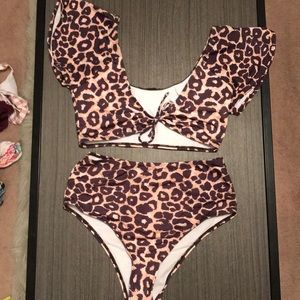 High-waisted Cheetah print bikini!